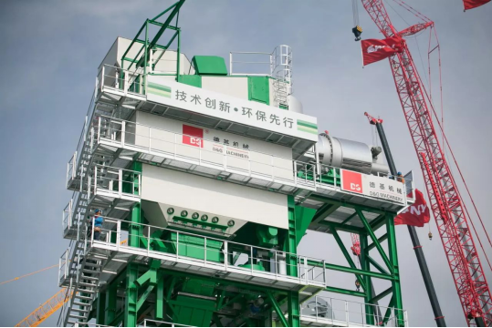 ���Ȼ�������е�豸����bauma CHINA ��2018��11��27-30�գ�